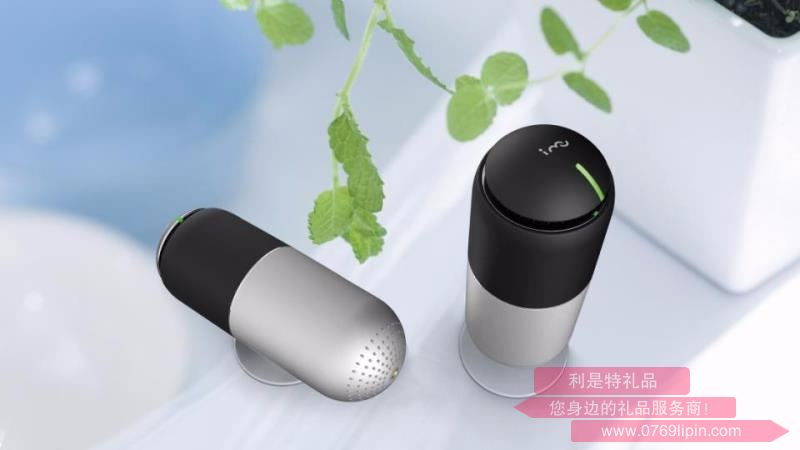 車載+辦公兩用  空氣凈化器