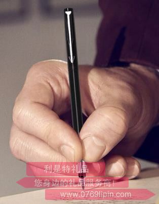 威雅黑色膠桿墨水筆