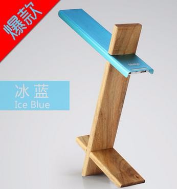 創(chuàng)意木質(zhì)藍(lán)牙音響