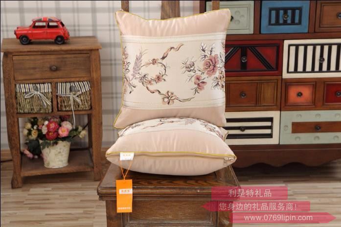 錦上添花（玉色）納米抱枕被 SS-JM58001