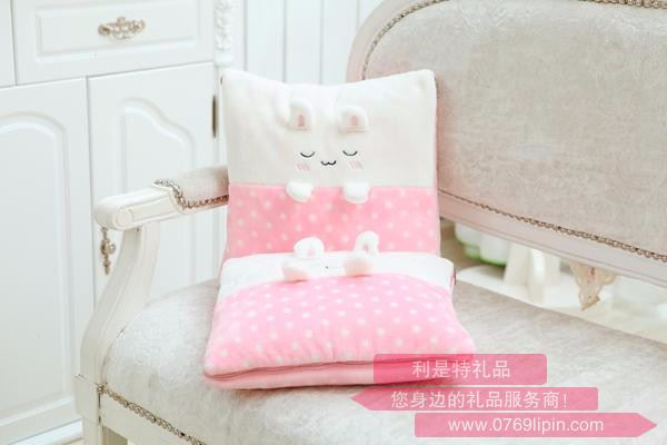 可愛(ài)瞇眼兔（粉色）卡通休閑抱毯 SS-MY50003