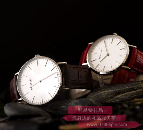 BL520-1314MWWB  BENTLEY 鋼色殼白面咖啡色鱷紋牛皮表帶 男士腕表