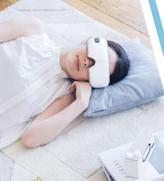 眼部按摩器.jpg 眼部按摩器.jpg