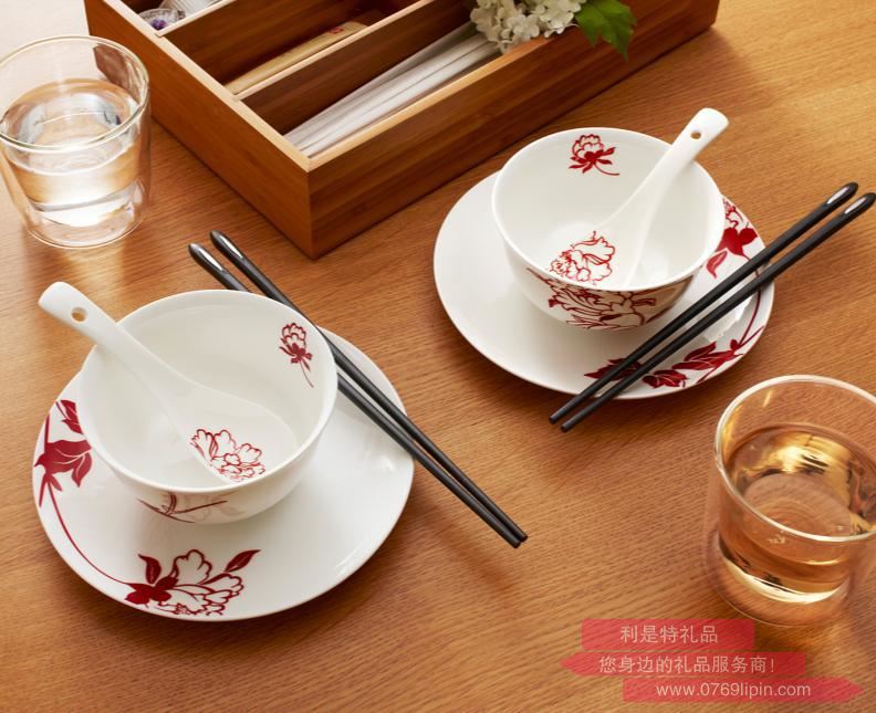 盛世牡丹骨瓷餐具8件禮盒TA030102007ZZ.jpg 盛世牡丹骨瓷餐具8件禮盒TA030102007ZZ.jpg