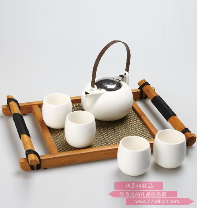 現(xiàn)代茶具組-白.jpg 現(xiàn)代茶具組-白.jpg