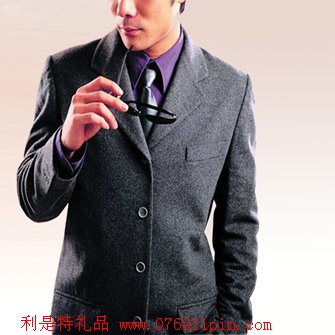 男西裝