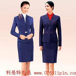 女西裝