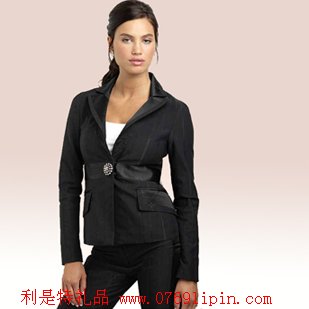 女西裝