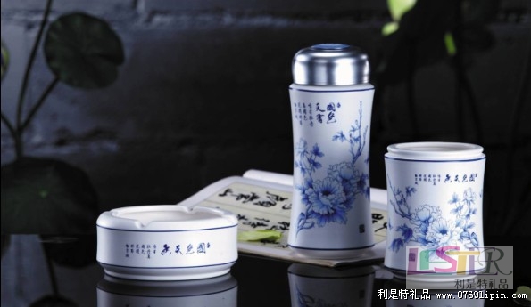 國(guó)色天香保溫杯筆筒煙灰缸三件套