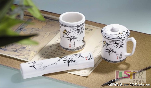 悅  語臺面杯紙鎮(zhèn)筆筒三件套