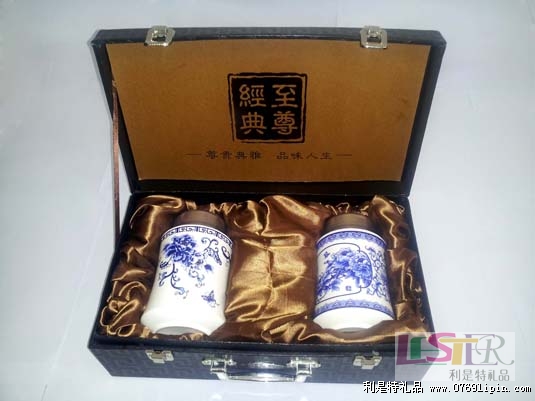 國色天香、榮華富貴養(yǎng)生禮品陶瓷套裝兩件套